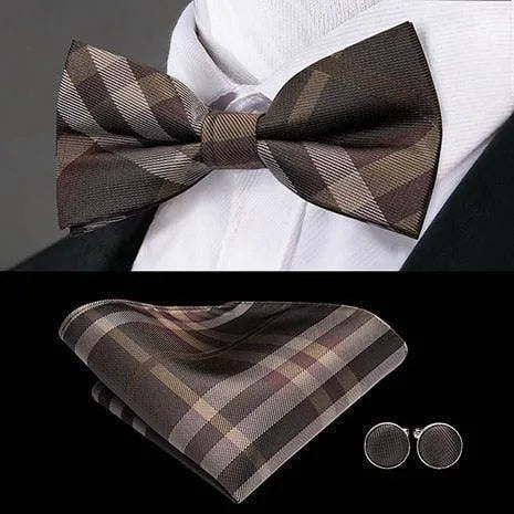 Butterfly Pre-Tied Bow Tie Pocket Square Cufflinks Suit Set