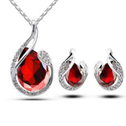 Beautiful Drop Pendant Necklace