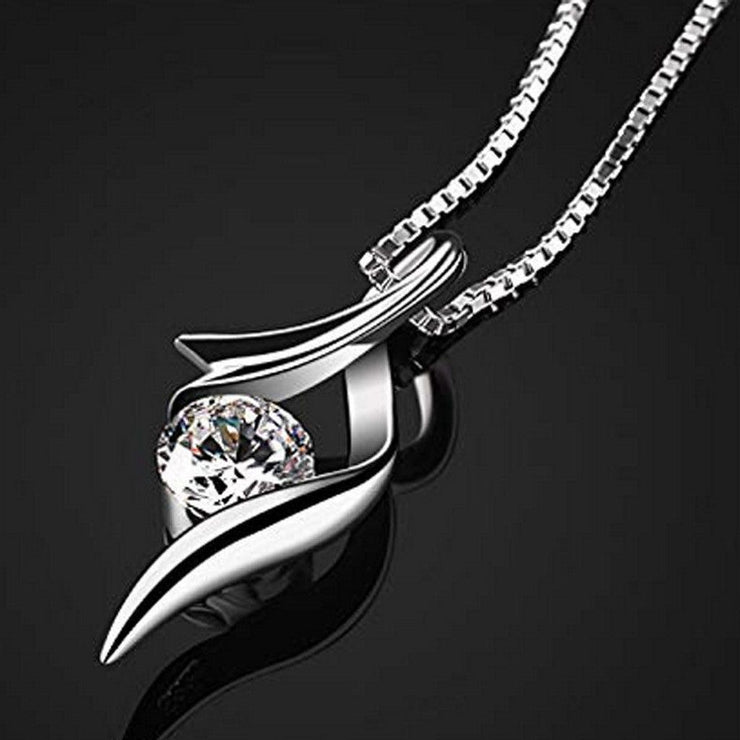 Silver Plated Hollow Elegant Retro Pendant Necklace