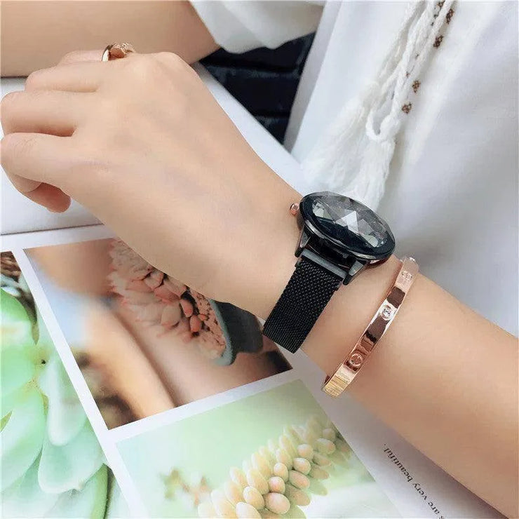 Star-Cut Face Waterproof Mesh Band Watch