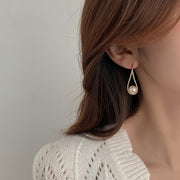 Exquisite Geometric Dangle Earrings